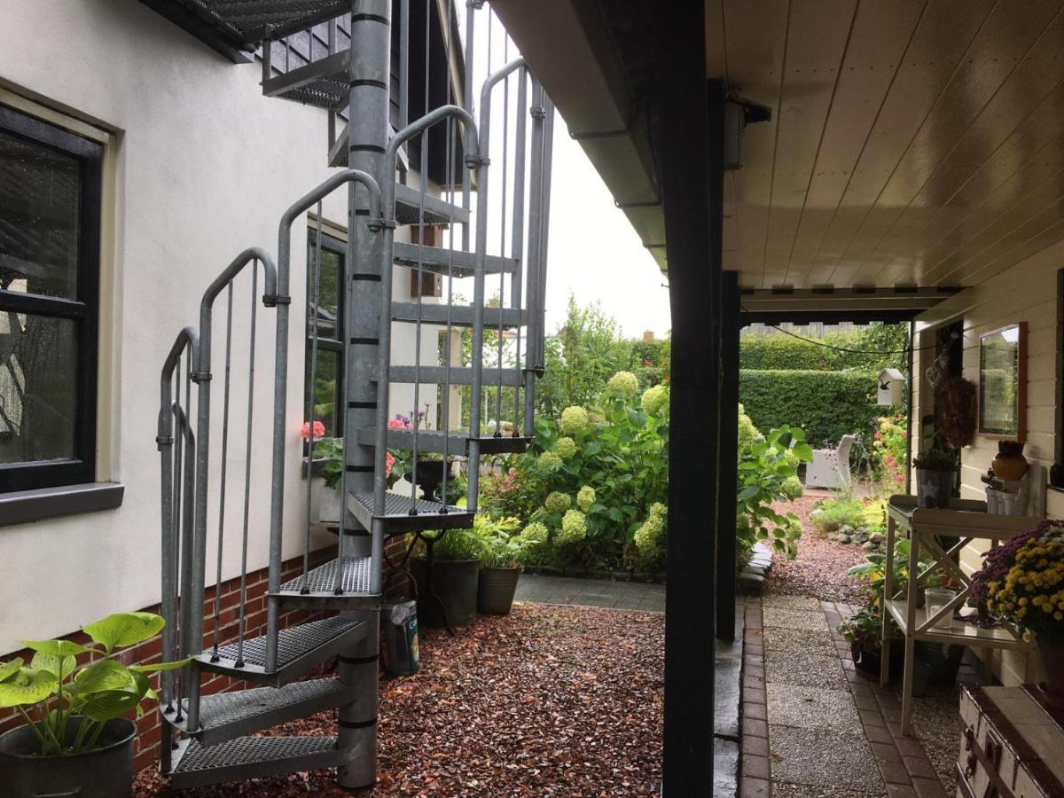 T' Hogeland Ainrom Bed & Breakfast Eenrum Exterior foto
